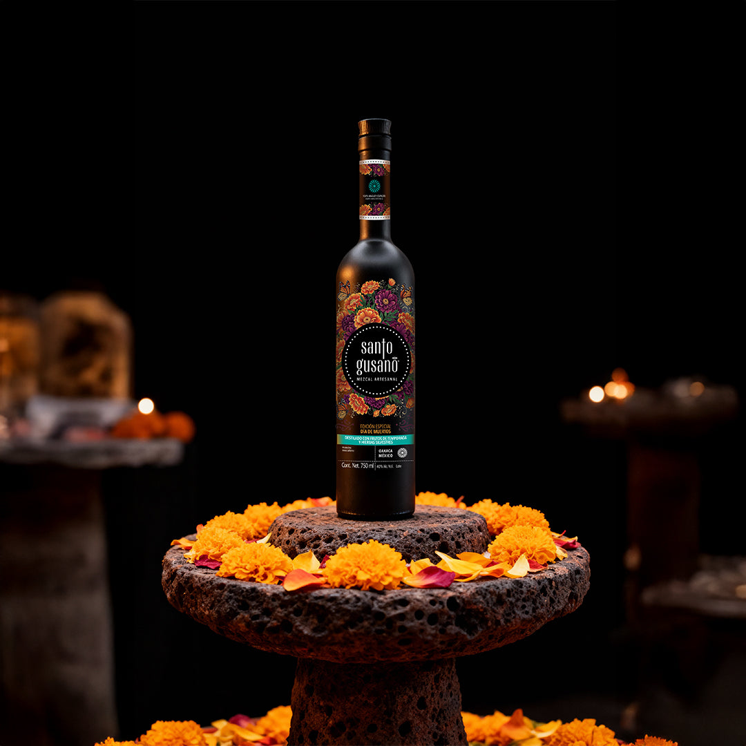 Mezcal Santo Gusano – Edición Especial Día de Muertos